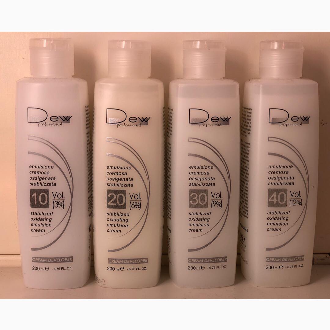 Dew Emulsione Ossidante 200 ml 10-20-30-40 Volumi