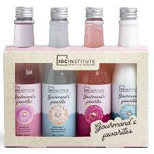 beauty con prodotti corpo fragranza zuccherina