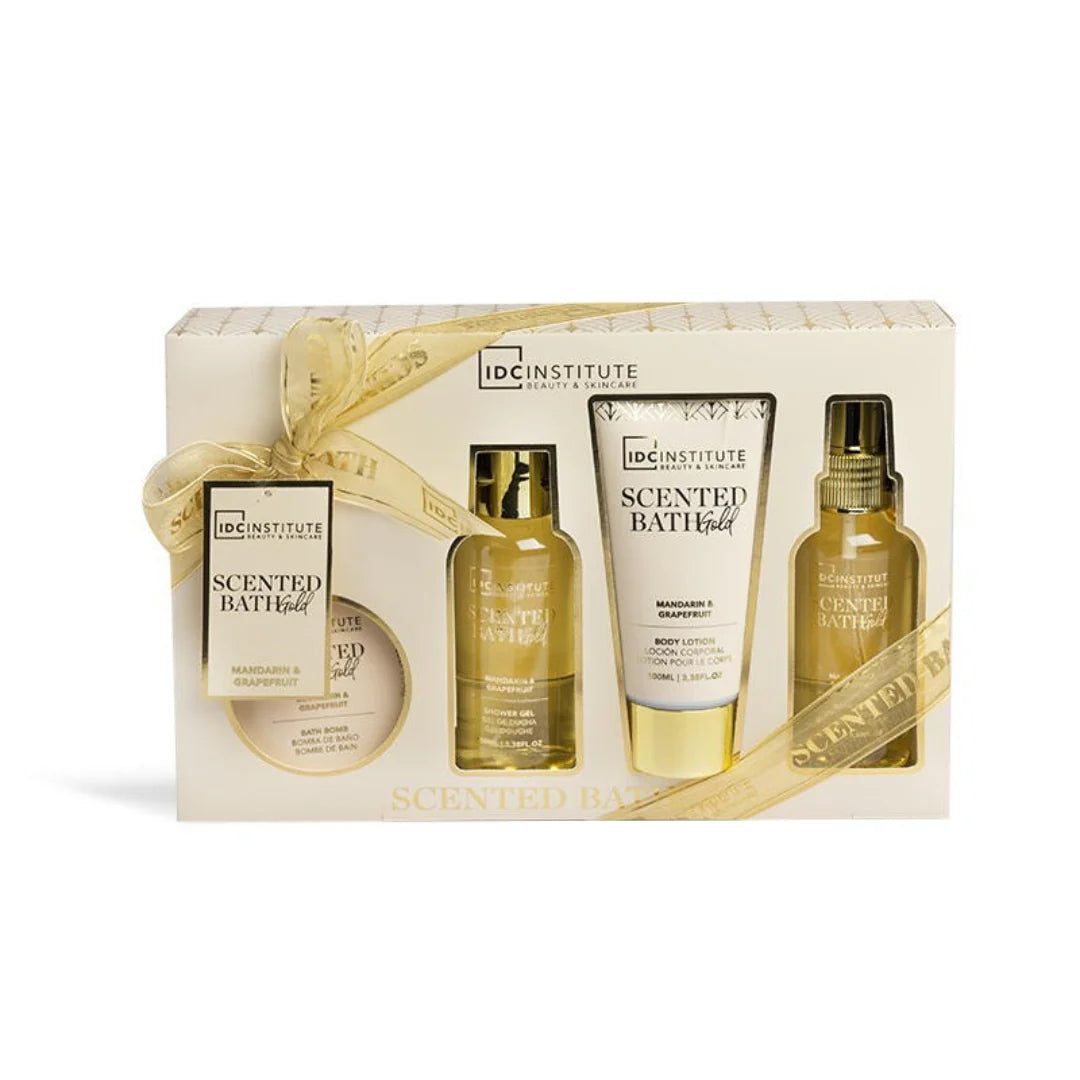 scatola con kit da bagno