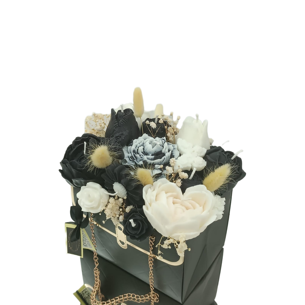 Bouquet floreale di candele profumate in borsetta 