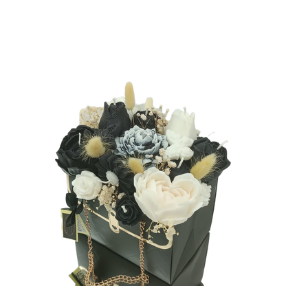 Bouquet floreale di candele profumate in borsetta 
